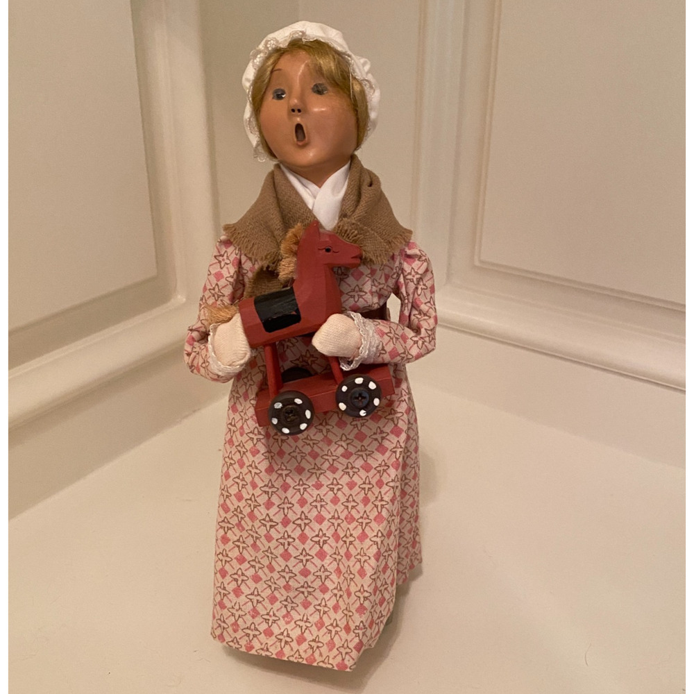 Byers Choice Colonial Shopping Girl With Toy Hobby Horse Williamsburg Christmas